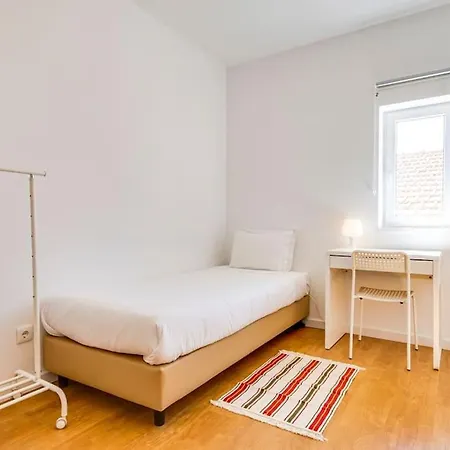 Charming 4 Bedroom In Anjos *
