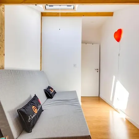 Charming 4 Bedroom In Anjos アパート リスボン